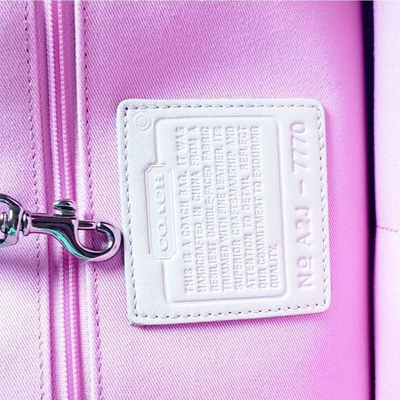 Coach Tote Bag - Picture 6 of 15